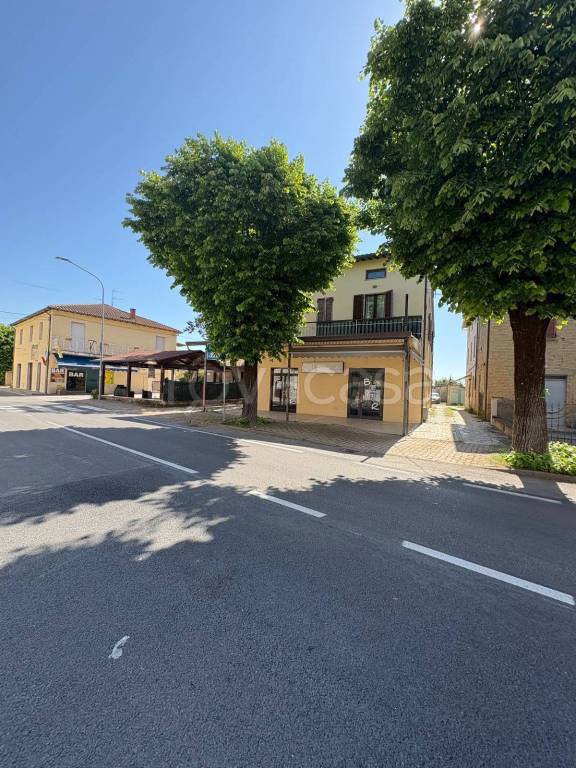 appartamento in vendita ad Assisi in zona Tordandrea
