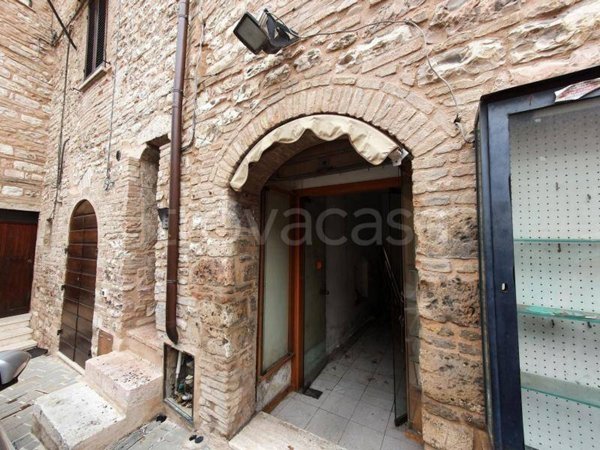 appartamento in vendita ad Assisi