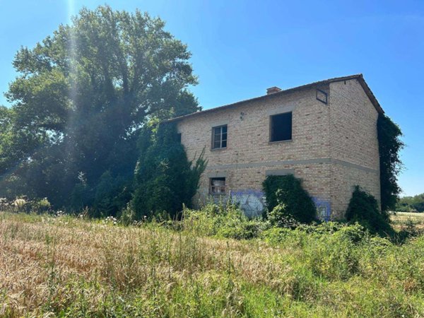 casale in vendita a Bastia Umbra