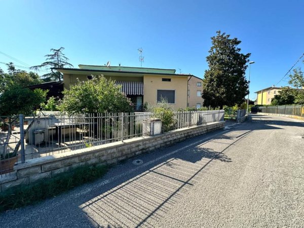 appartamento in vendita a Bastia Umbra