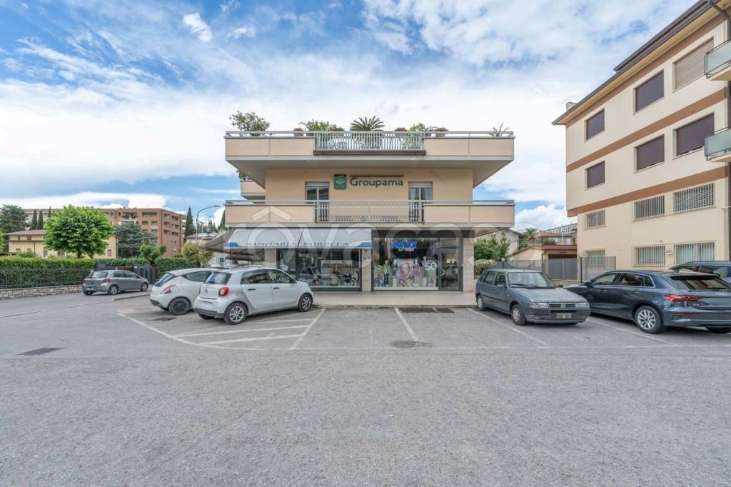 appartamento in vendita a Bastia Umbra