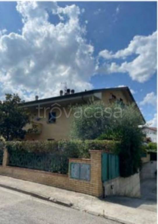 appartamento in vendita a Bastia Umbra in zona Costano