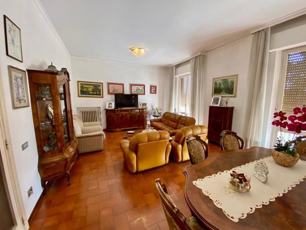 appartamento in vendita a Bastia Umbra