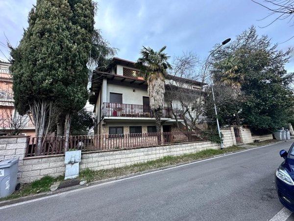appartamento in vendita a Bastia Umbra