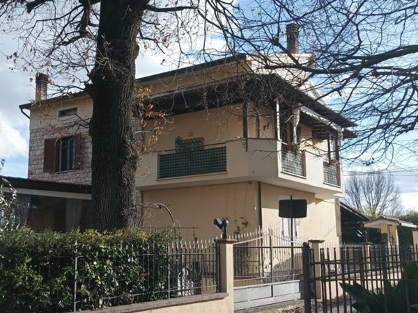 appartamento in vendita a Bastia Umbra