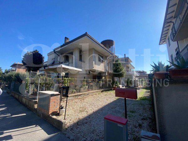 appartamento in vendita a Bastia Umbra