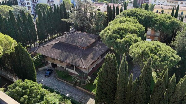 casa indipendente in vendita a Bastia Umbra