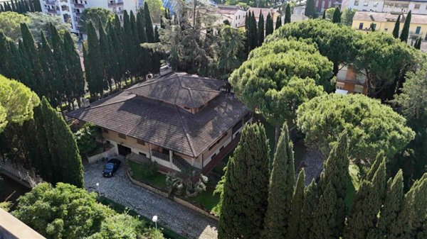 casa indipendente in vendita a Bastia Umbra