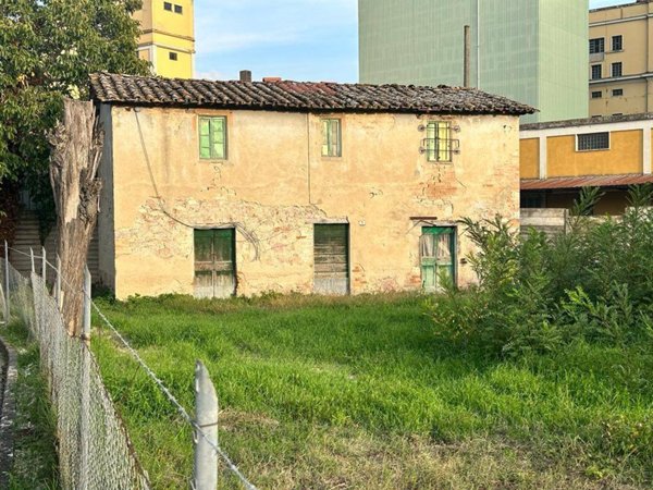 casa indipendente in vendita a Bastia Umbra