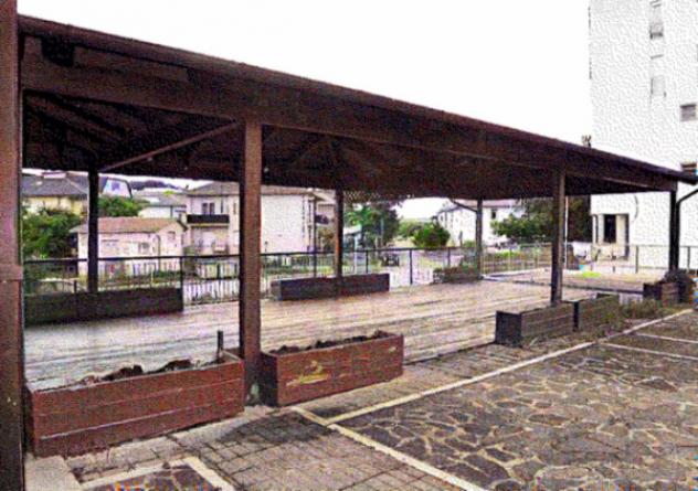 pentavano in vendita a Bastia Umbra