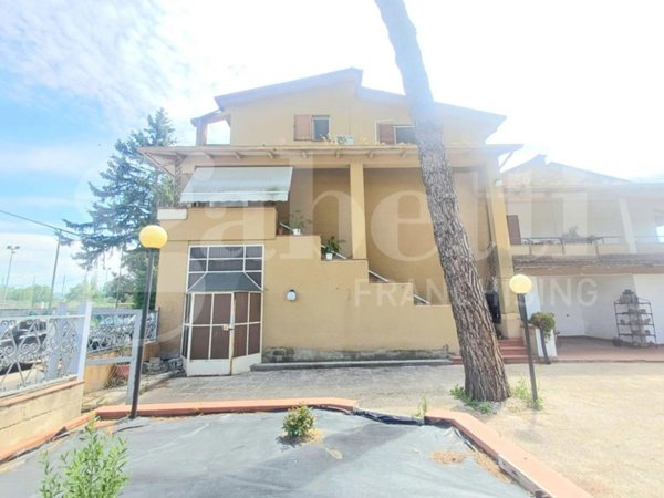 appartamento in vendita a Bastia Umbra in zona Costano
