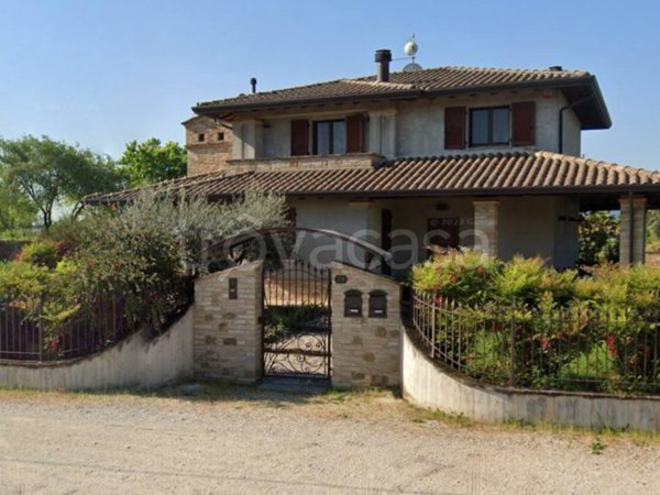 casa indipendente in vendita a Bastia Umbra