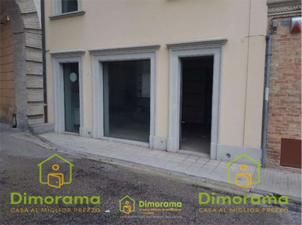 pentavano in vendita a Bastia Umbra