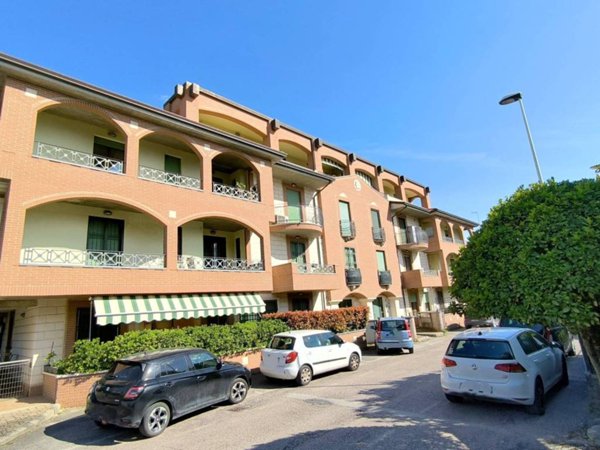 appartamento in vendita a Bastia Umbra
