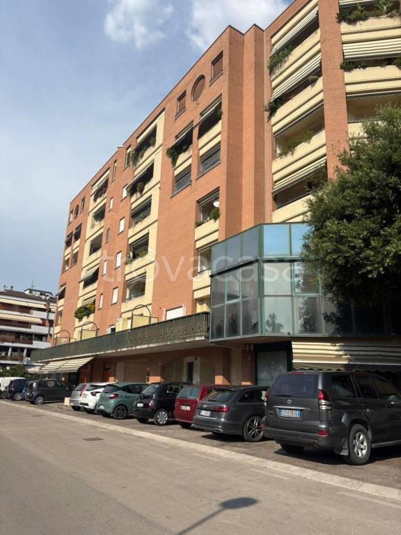 appartamento in vendita a Bastia Umbra