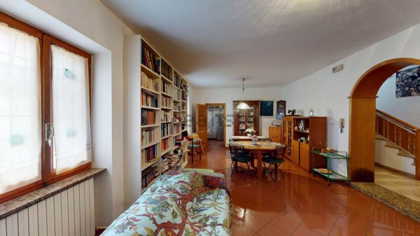 casa indipendente in vendita a Bastia Umbra in zona Bastiola