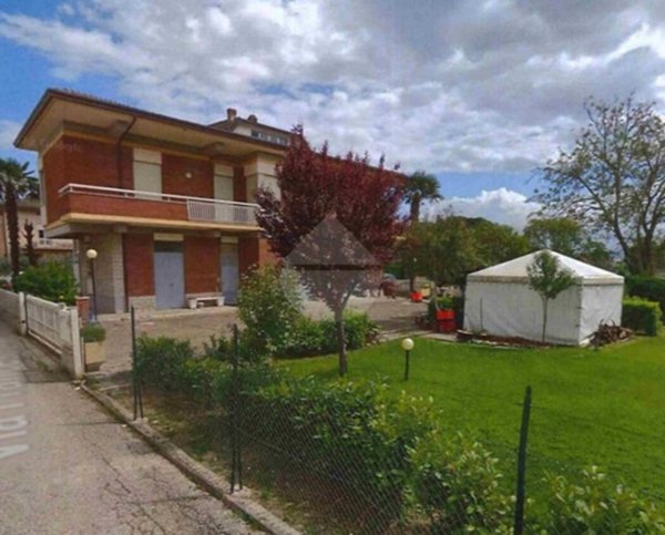 casa indipendente in vendita a Bastia Umbra in zona Ospedalicchio