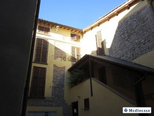 appartamento in vendita a Bastia Umbra