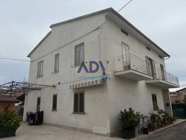appartamento in vendita a Bastia Umbra
