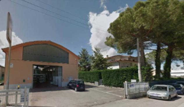 locale commerciale in vendita a Bastia Umbra