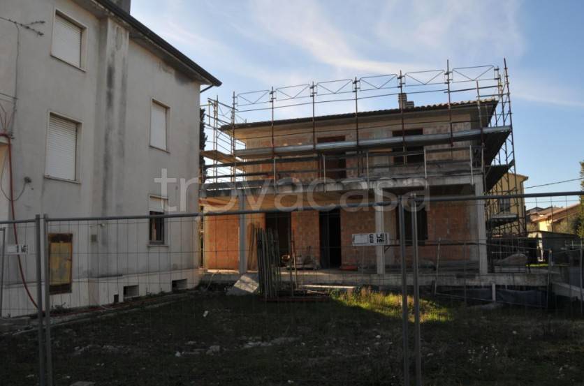 appartamento in vendita a Bastia Umbra