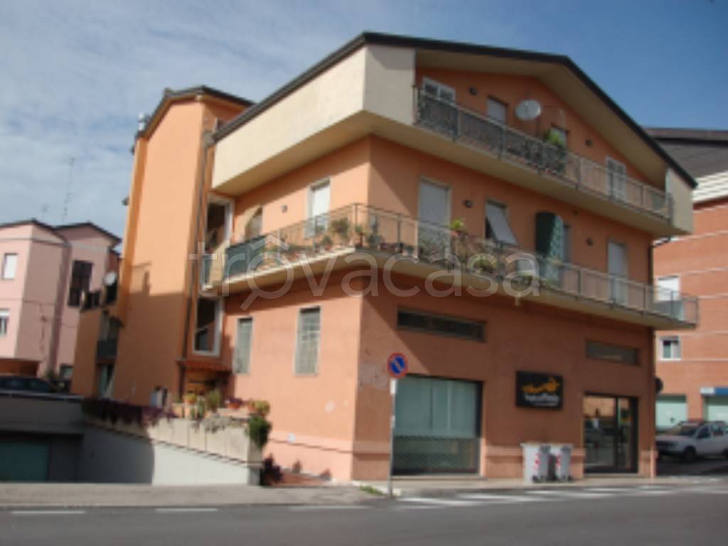 appartamento in vendita a Bastia Umbra