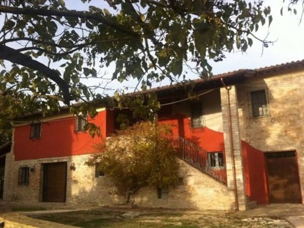 casale in vendita a Bastia Umbra