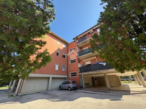 appartamento in vendita a Bastia Umbra