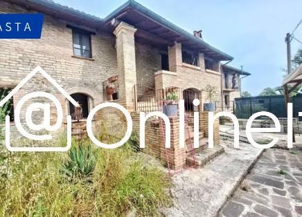 casa indipendente in vendita a Bastia Umbra in zona Costano