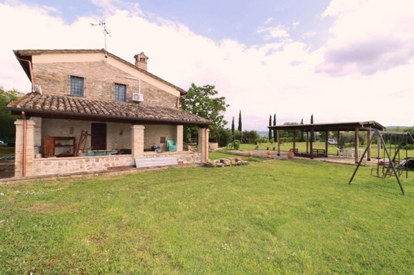 appartamento in vendita a Bastia Umbra