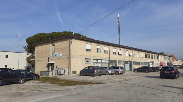 ufficio in vendita a Bastia Umbra