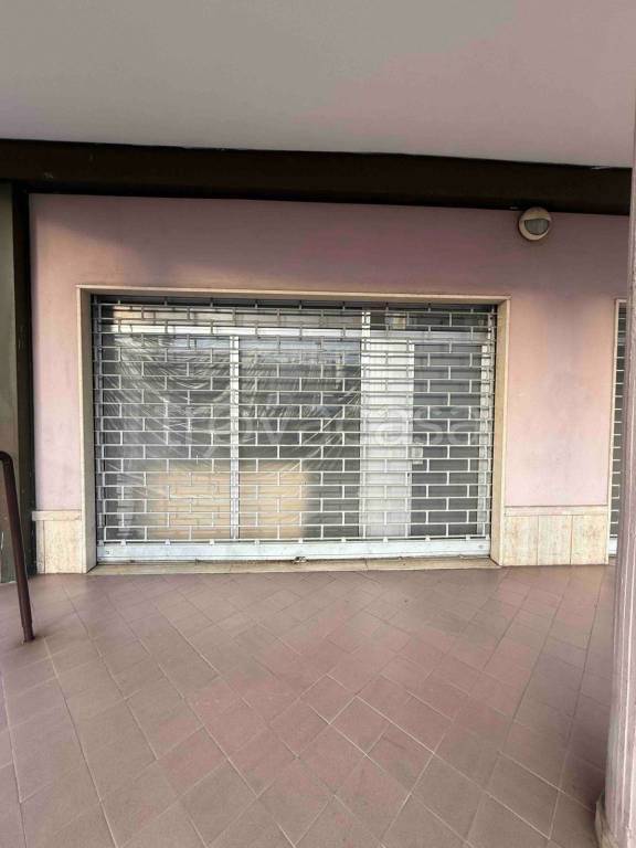 ufficio in vendita a Bastia Umbra