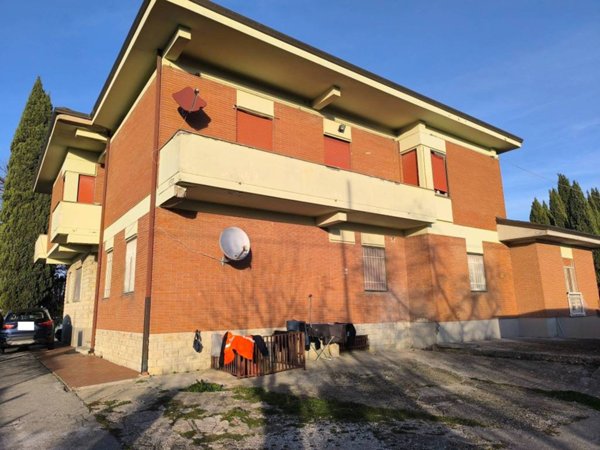 casa indipendente in vendita a Bastia Umbra in zona Ospedalicchio