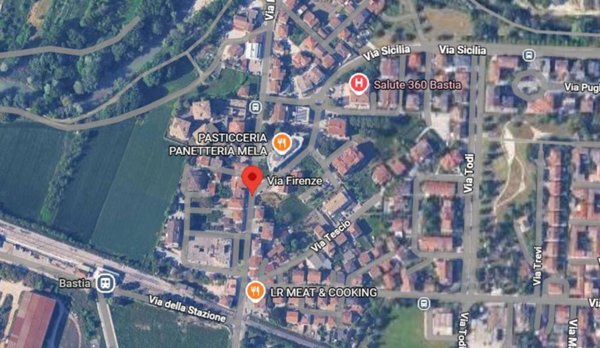 negozio in vendita a Bastia Umbra