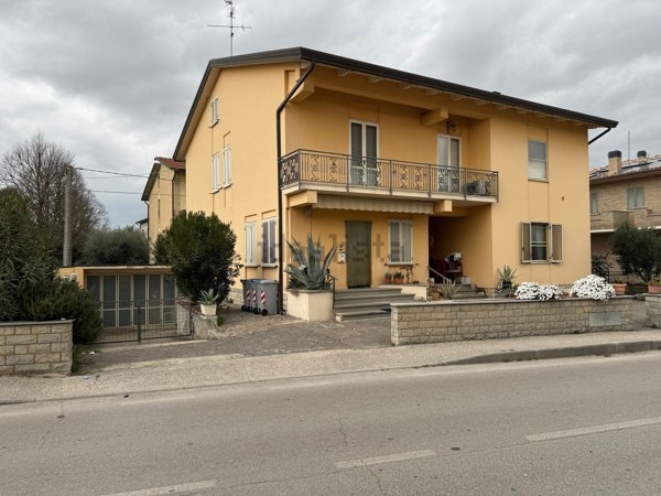 appartamento in vendita a Bastia Umbra