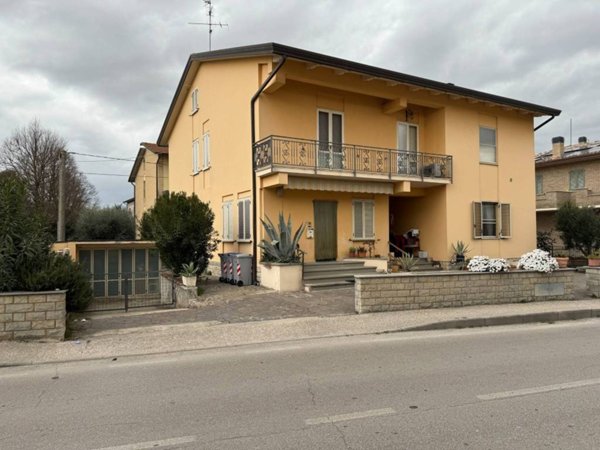appartamento in vendita a Bastia Umbra