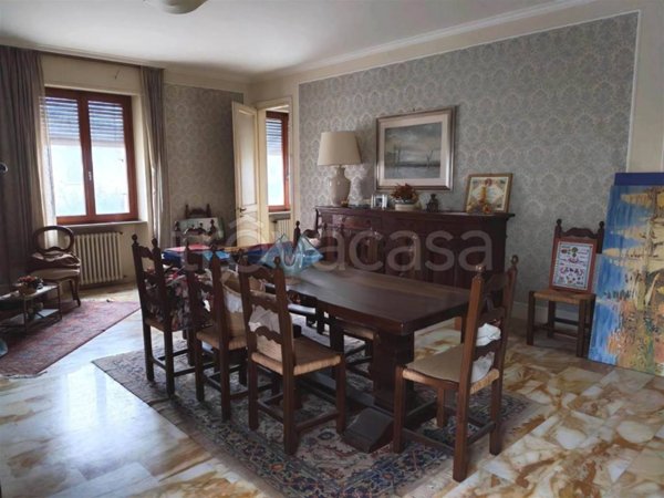 casa indipendente in vendita a Bastia Umbra