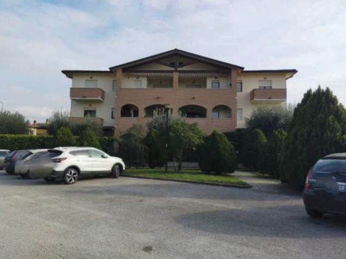 appartamento in vendita a Bastia Umbra in zona Bastiola