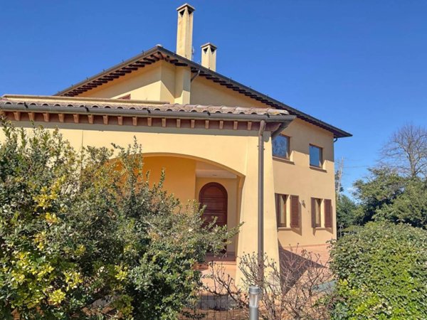 appartamento in vendita a Bastia Umbra in zona Cipresso