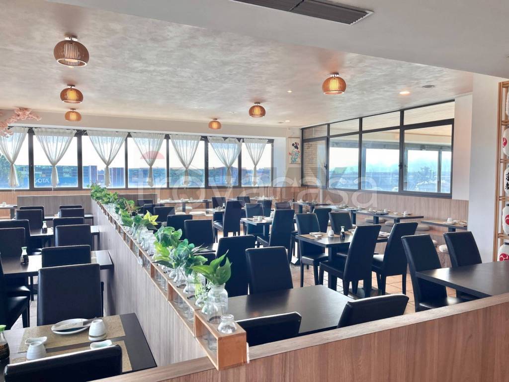 negozio in vendita a Bastia Umbra