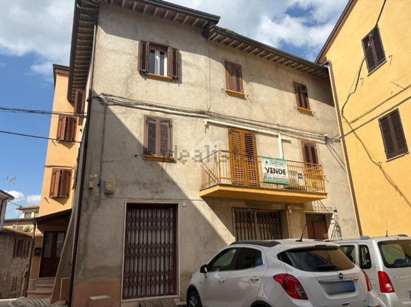 appartamento in vendita a Bastia Umbra in zona Costano