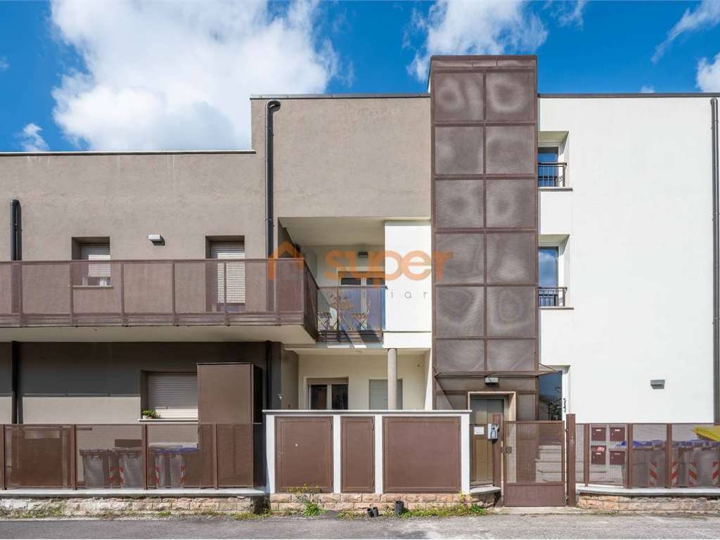 appartamento in vendita a Bastia Umbra in zona Bastiola