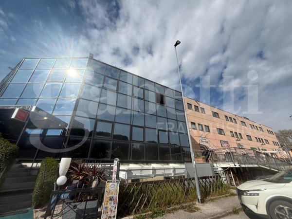 ufficio in vendita a Bastia Umbra in zona Bastiola