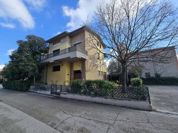 appartamento in vendita a Bastia Umbra