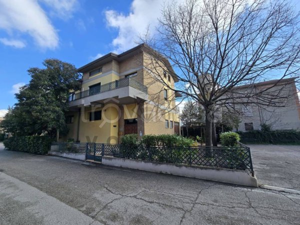 appartamento in vendita a Bastia Umbra