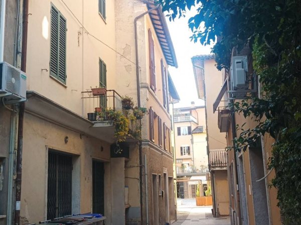 casa semindipendente in vendita a Bastia Umbra