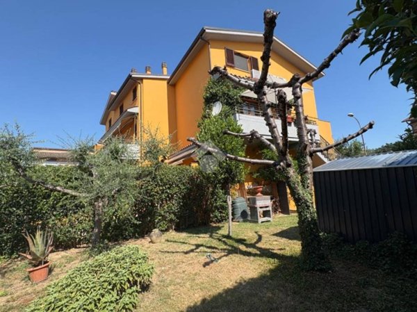 appartamento in vendita a Bastia Umbra in zona Bastiola