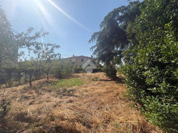 terreno edificabile in vendita a Bastia Umbra in zona Costano