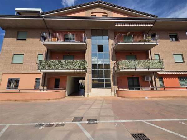 appartamento in vendita a Bastia Umbra in zona Bastiola