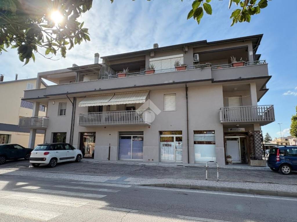appartamento in vendita a Bastia Umbra in zona Bastiola